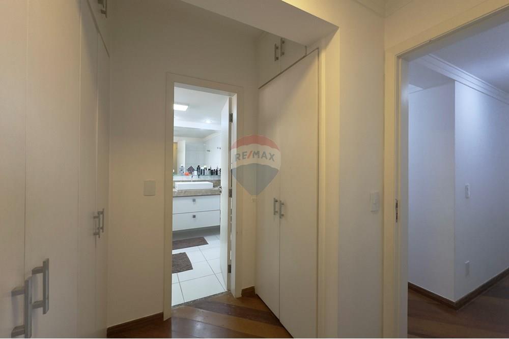 Apartamento com 3 quartos à venda, 193m² — foto 25 de 31