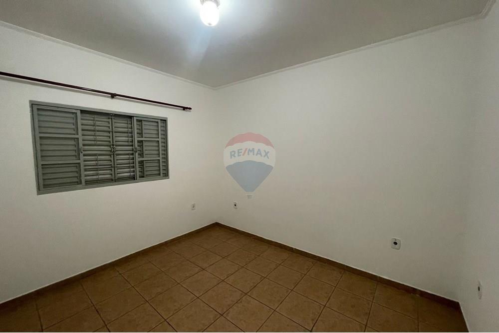 Casa - Alugar - Botucatu , São Paulo - WhatsApp Image 2025-02-12 at 20.18.37 (1).jpeg - 630481079-177