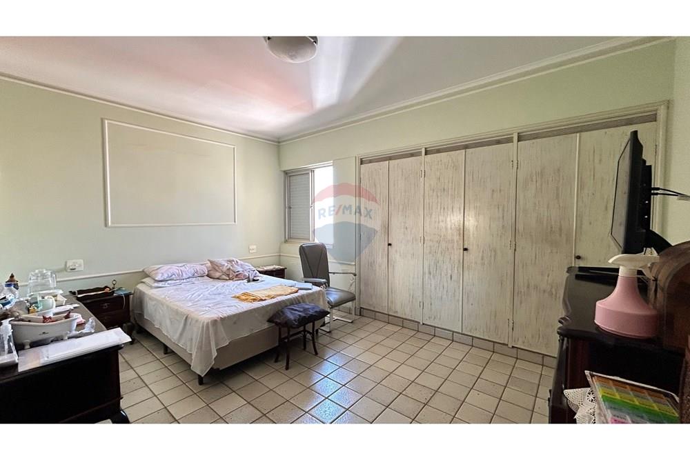 Apartamento com 3 quartos à venda, 137m² — foto 8 de 21