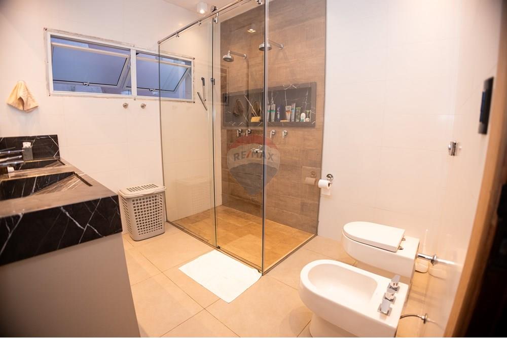 Casa - Venda - São Roque , São Paulo - REMAX (15).jpg - 631601015-12