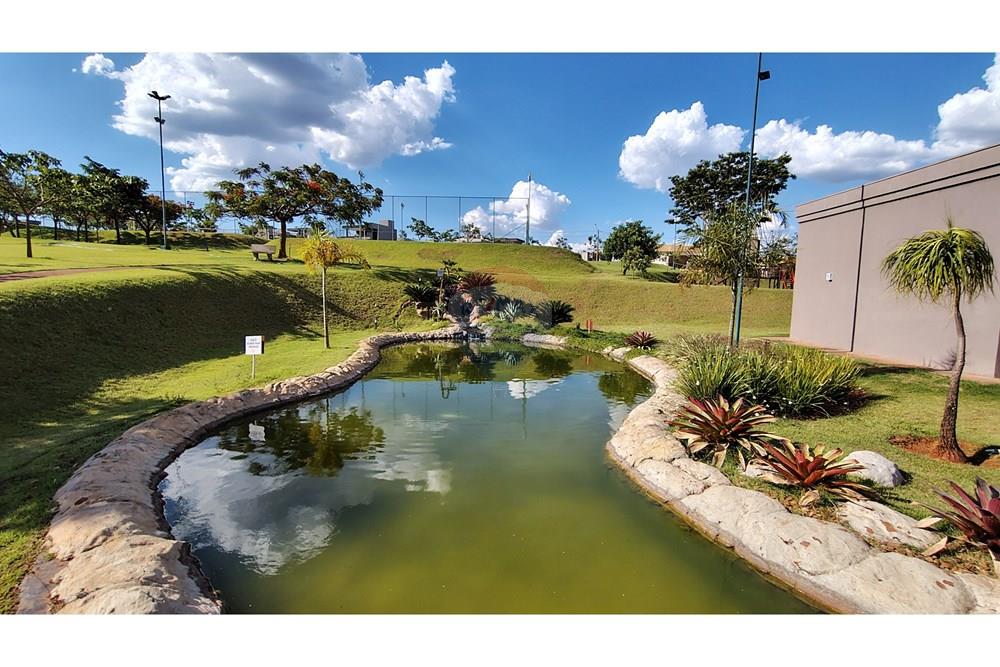 Terreno / Lote / Condomínio  à venda, 305m² — foto 12 de 18