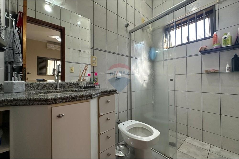 Casa com 3 quartos à venda, 133m² — foto 13 de 31