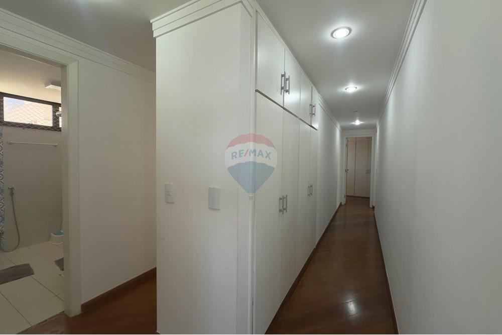 Apartamento com 3 quartos à venda, 193m² — foto 18 de 31