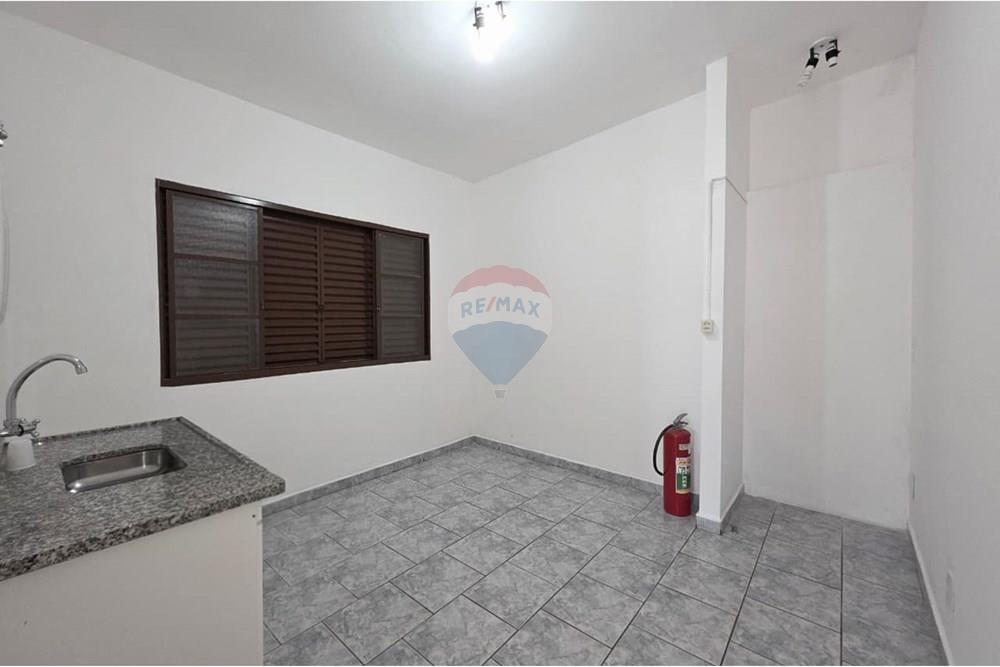 Ponto Comercial/ Loja - Alugar - Botucatu , São Paulo - WhatsApp Image 2025-10-29 at 12.13.42 (2).jpeg - 630481079-230