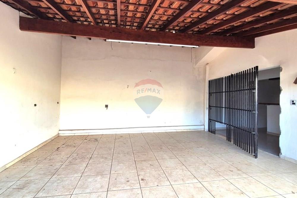 Casa com 3 quartos à venda, 250m² — foto 8 de 21