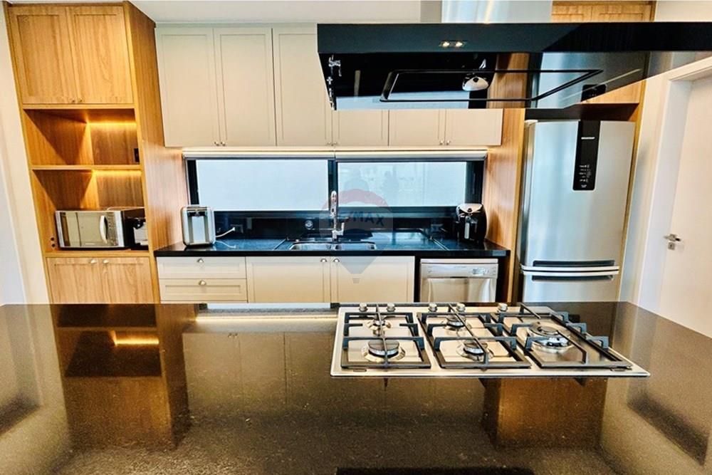 Casa de Condomínio à venda com 4 quartos, 448m² - Foto 7