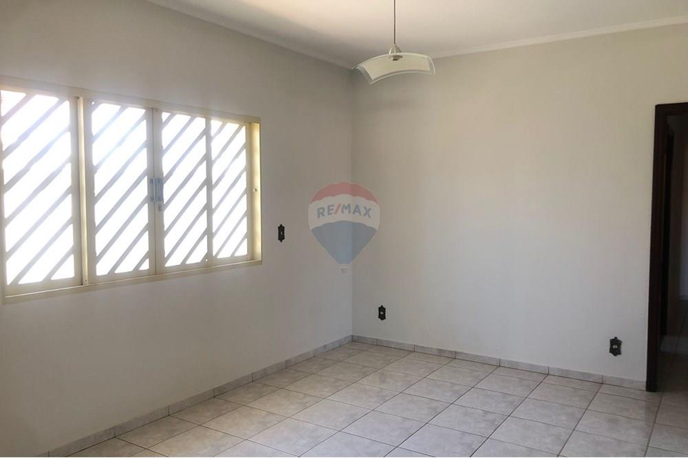 Casa - Alugar - Botucatu , São Paulo - WhatsApp Image 2024-11-11 at 12.01.08.jpeg - 630481082-80