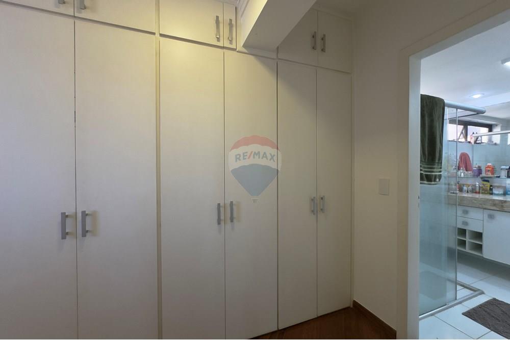 Apartamento com 3 quartos à venda, 193m² — foto 16 de 31