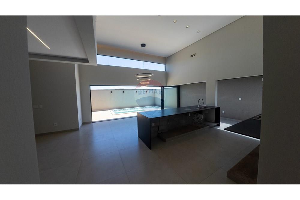 Casa de Condomínio com 3 quartos à venda, 181m² — foto 5 de 22