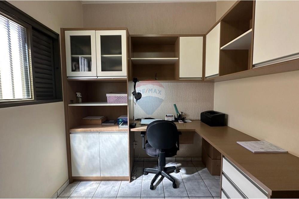 Casa com 3 quartos à venda, 133m² — foto 14 de 31