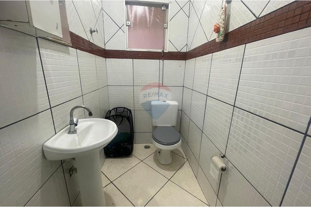 Casa à venda com 3 quartos, 218m² - Foto 38
