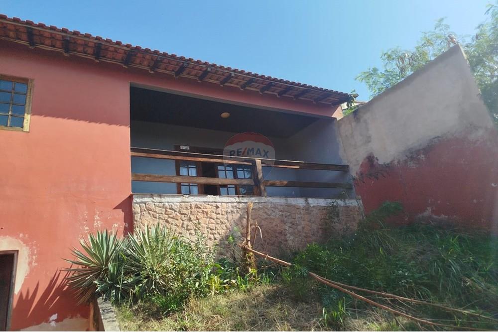 Casa à venda com 3 quartos, 192m² - Foto 3