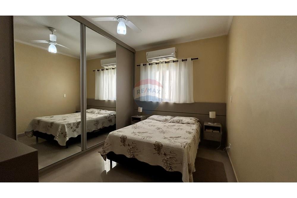 Casa com 2 quartos à venda, 115m² — foto 10 de 42