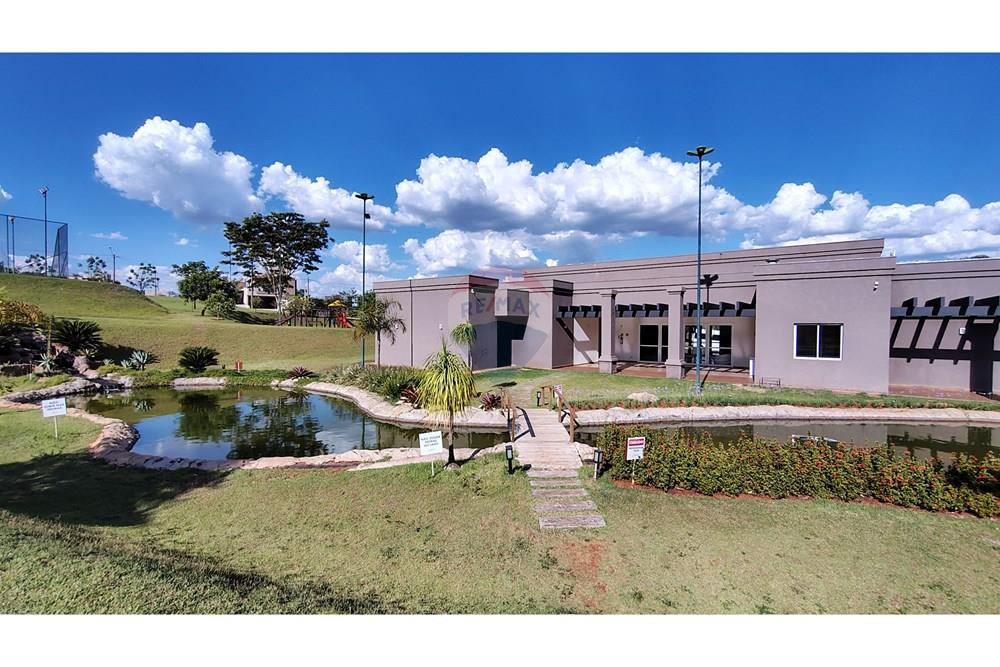 Terreno / Lote / Condomínio  à venda, 305m² — foto 2 de 18