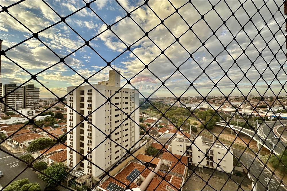 Apartamento com 3 quartos à venda, 134m² — foto 23 de 24