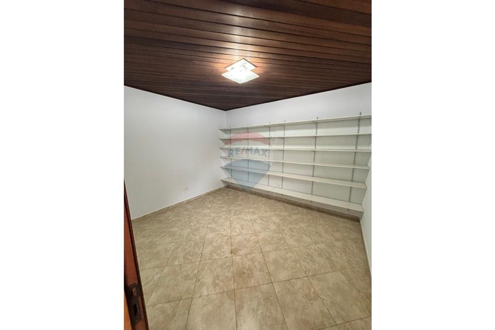 Casa Comercial - Alugar - São Roque , São Paulo - WhatsApp Image 2025-10-08 at 17.14.39 (1).jpeg - 631601017-37