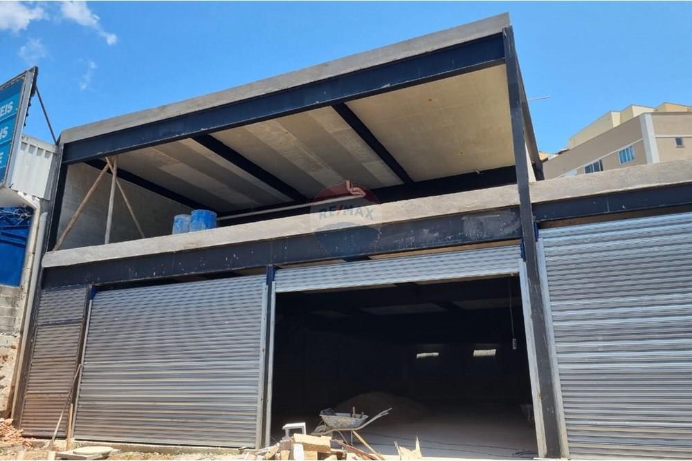 Prédio - Alugar - Teresópolis , Rio de Janeiro - f52f4b4e-0689-4d15-82e9-d2a4cd71a953.jpeg - 630191051-12