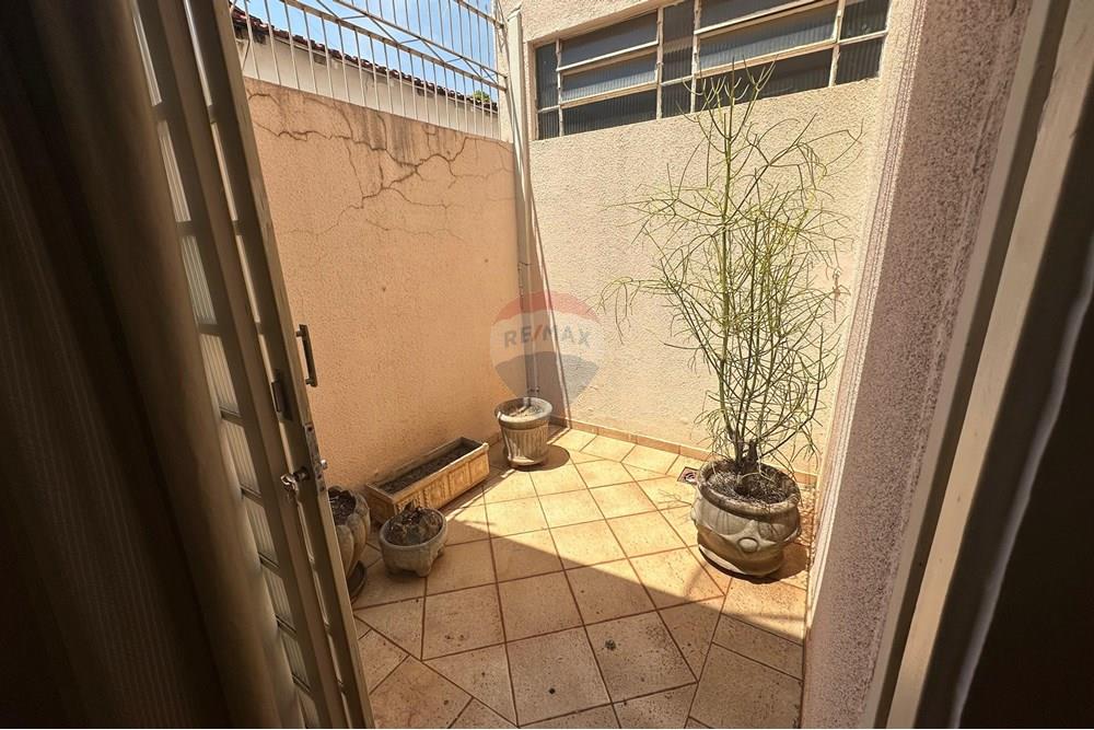 Casa - Alugar - Lins , São Paulo - WhatsApp Image 2025-10-01 at 14.51.50 (4).jpeg - 631011013-1227