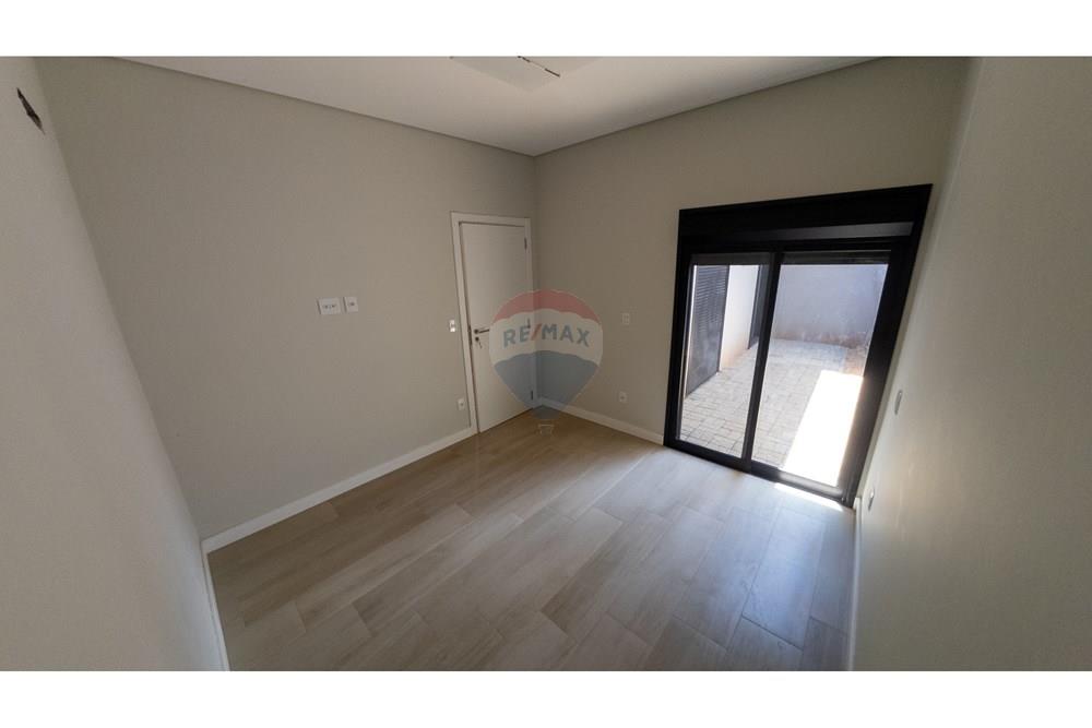Casa de Condomínio com 3 quartos à venda, 181m² — foto 18 de 22