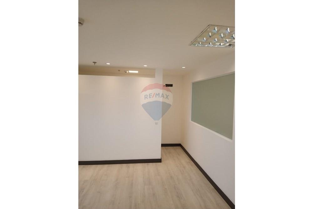 Cj. Comercial/ Sala - Alugar - Sorocaba , São Paulo - WhatsApp Image 2025-07-10 at 14.00.44 (1).jpeg - 630601274-19