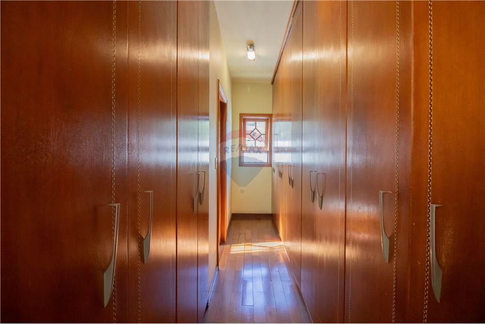 Casa - Alugar - Guarulhos , São Paulo - Closet da suíte máster - Closet - 631421011-26