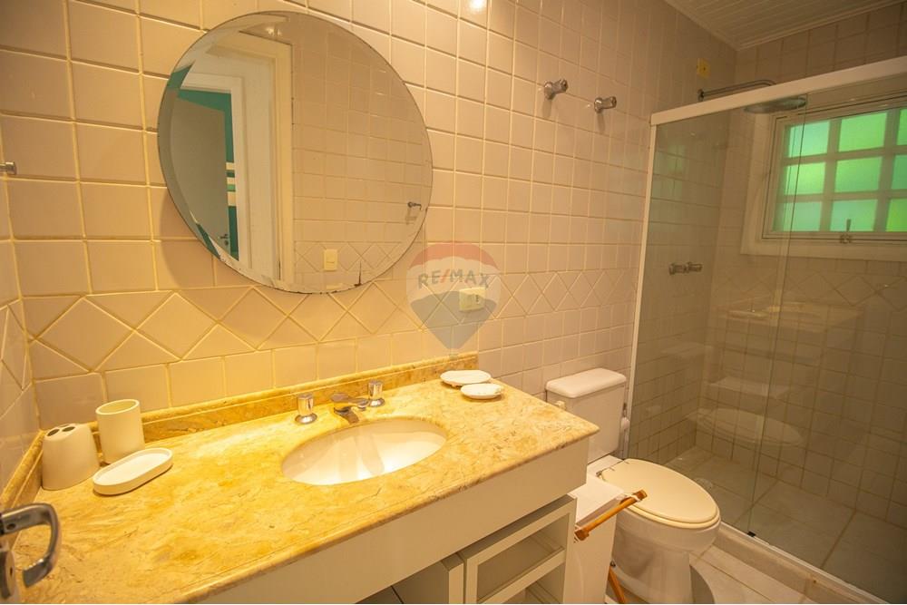 Casa de Condomínio - Venda - São Sebastião , São Paulo - Casa na praia Camburi banheiro comum.jpg - 631461029-15