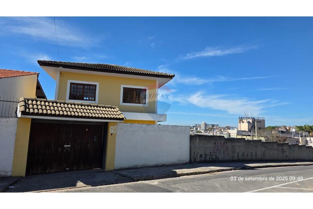 Casa - Venda - Arujá , São Paulo - Fundos Rua Prestes Maia.jpg - 631491027-2