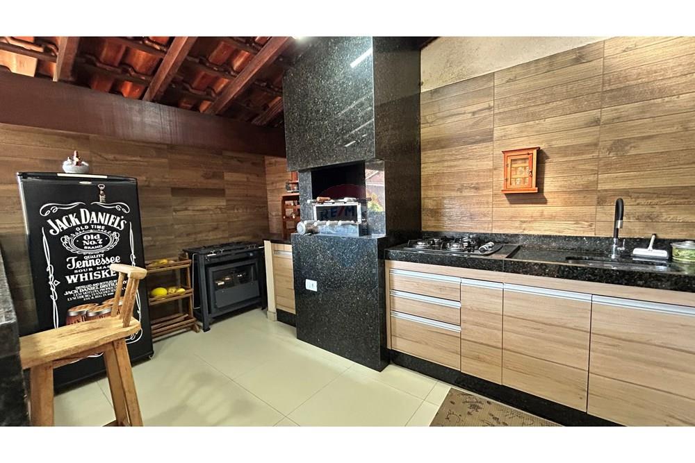 Casa com 2 quartos à venda, 115m² — foto 28 de 42