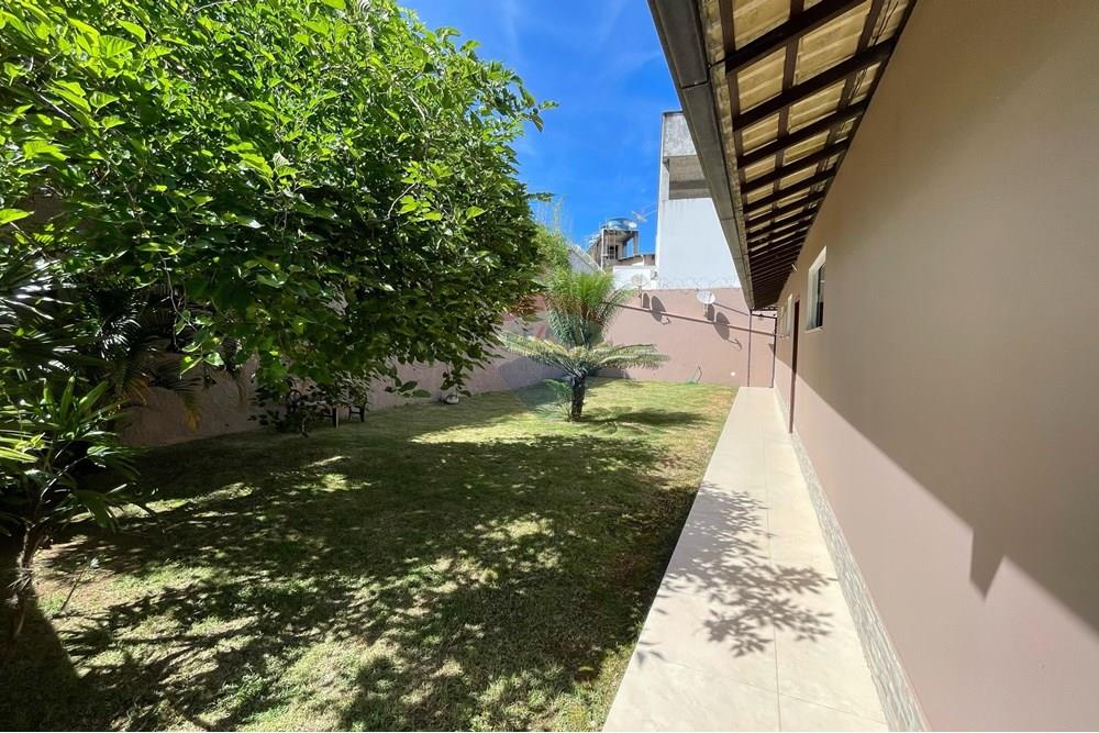 Casa - Venda - Nova Friburgo , Rio de Janeiro - WhatsApp Image 2025-02-27 at 14.30.40 (1).jpeg - 630551081-21