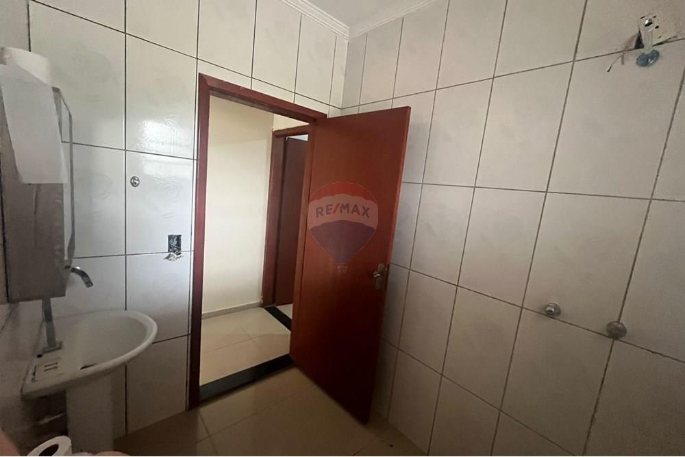 Casa - Alugar - Caçapava , São Paulo - WhatsApp Image 2025-10-13 at 12.03.10.jpeg - Banheiro - 631431001-420