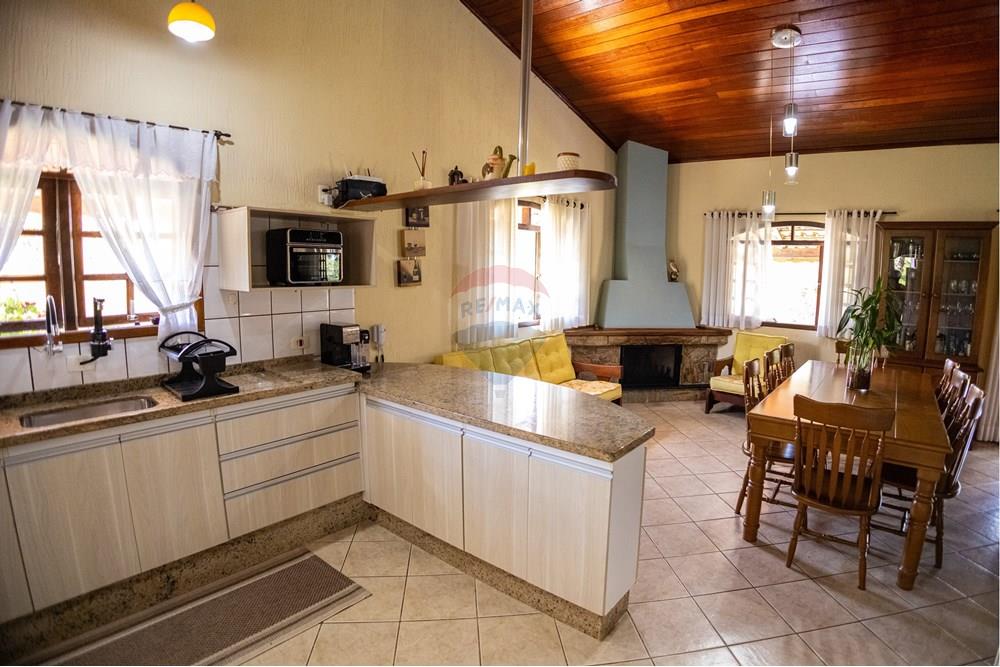 Chácara / Sítio / Fazenda - Venda - São Roque , São Paulo - REMAX (6).jpg - 631601006-2