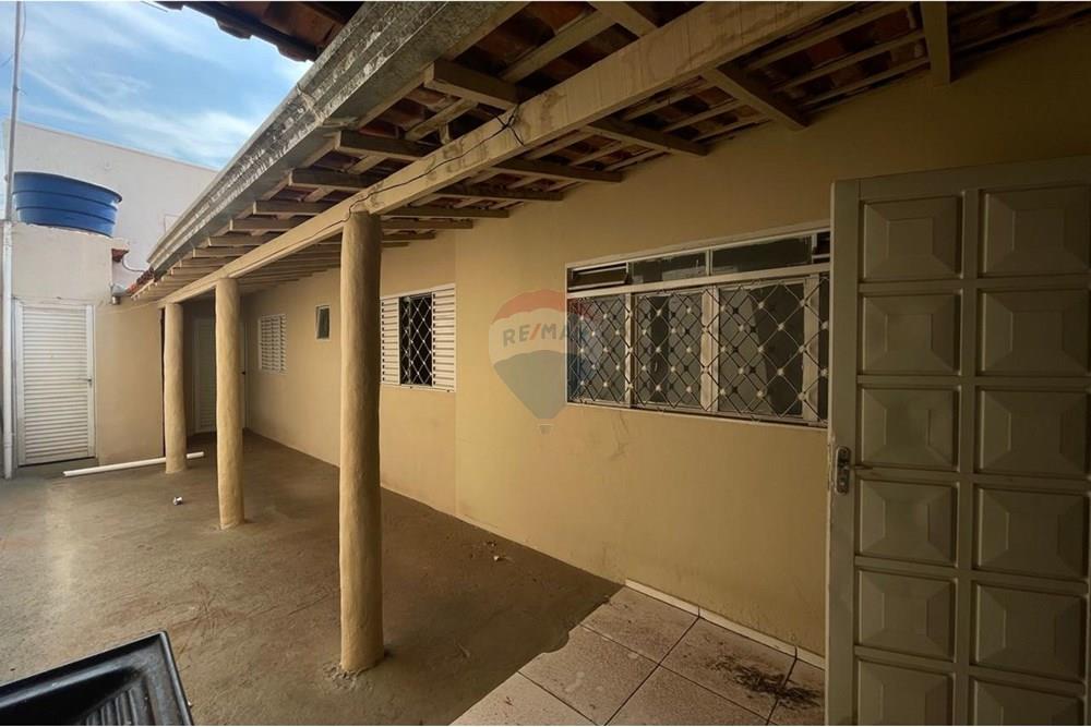 Casa com 2 quartos à venda, 160m² — foto 33 de 34
