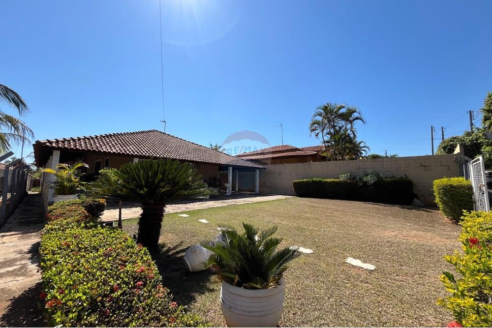 Casa com 2 quartos à venda, 266m² — foto 3 de 21
