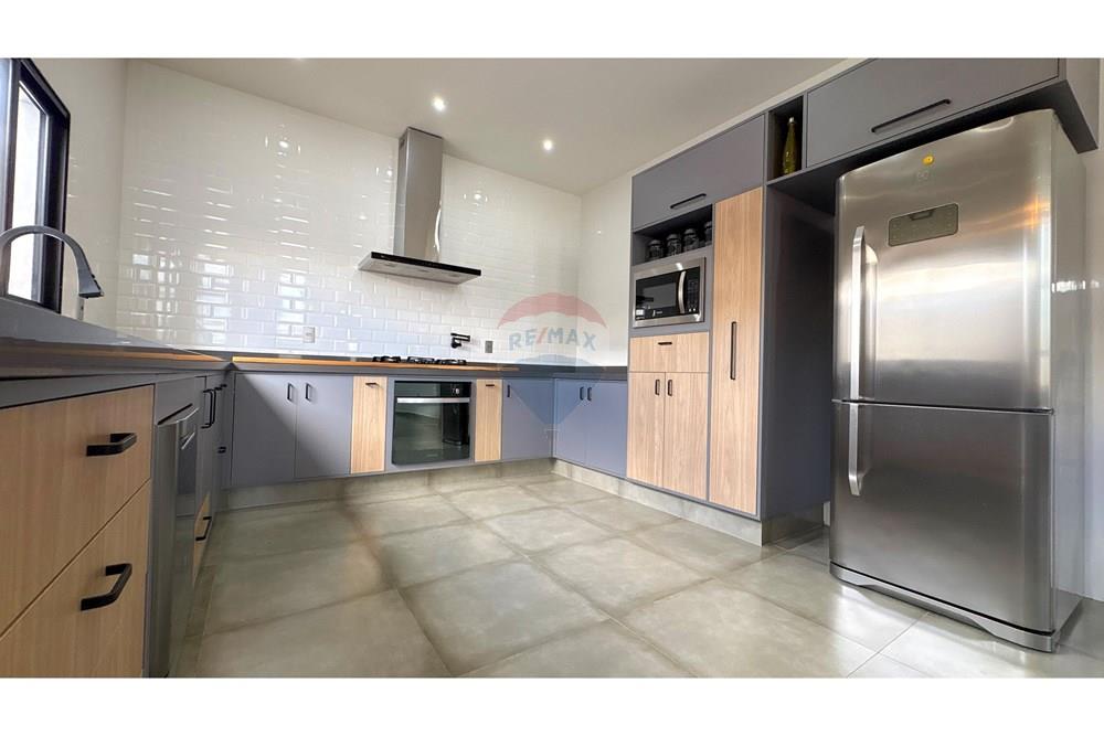 Casa - Venda - Botucatu , São Paulo - 19-DJI_20250313_140934_748.jpg - Cozinha - 630481103-80