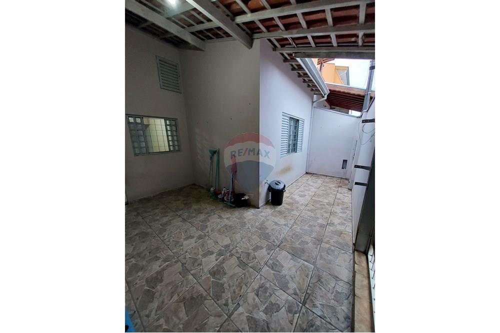 Casa - Venda - Botucatu , São Paulo - Imagem do WhatsApp de 2025-02-28 à(s) 13.04.39_f7a783f4.jpg - 630481055-76