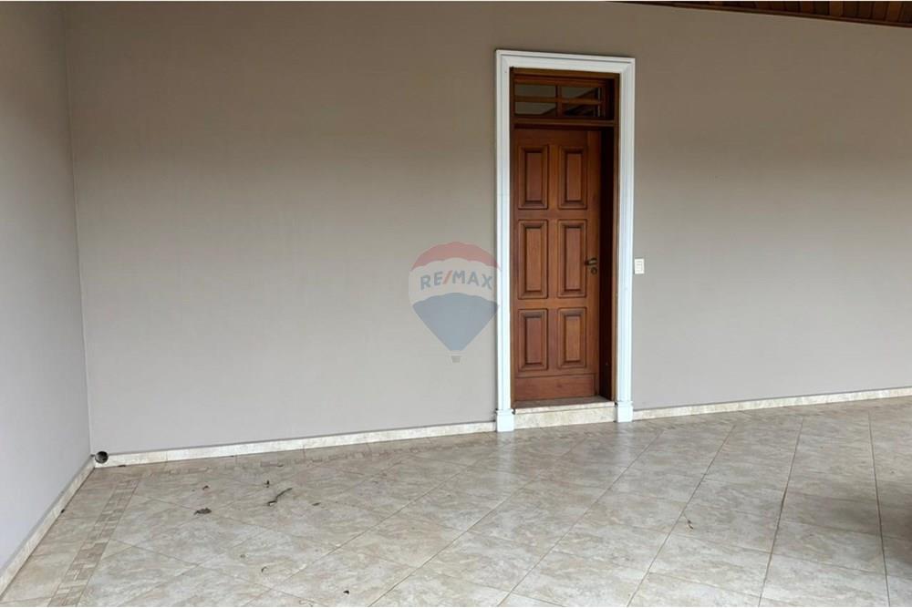 Casa Comercial - Alugar - São Roque , São Paulo - WhatsApp Image 2025-10-08 at 17.15.15 (1).jpeg - 631601017-37