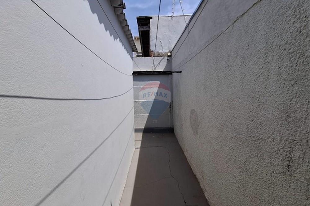 Casa - Alugar - Botucatu , São Paulo - WhatsApp Image 2025-10-14 at 12.48.00 (2).jpeg - 630481079-217