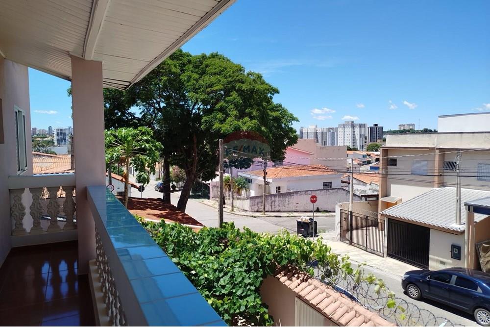 Casa, 4 quartos, 240 m² - Foto 15