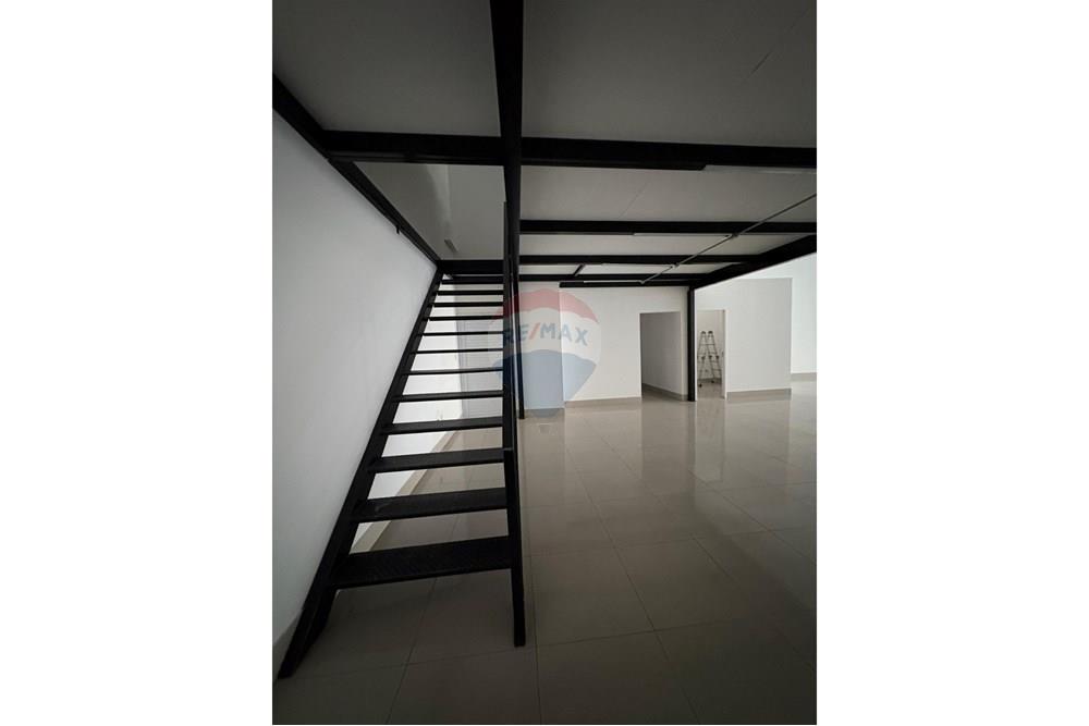 Galpão - Alugar - Santo André , São Paulo - 81d8fd1e-2702-4fd7-8275-6a939f2d1b44.jpg - 630751057-64