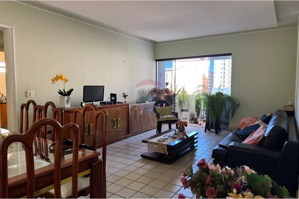 Apartamento com 3 quartos à venda, 137m² — foto 18 de 21