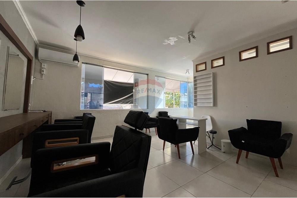 Ponto Comercial/ Loja - Alugar - Armação dos Búzios , Rio de Janeiro - 5df2c795-8b93-4b0e-98cd-f3625da042f4.jpeg - 630391006-77