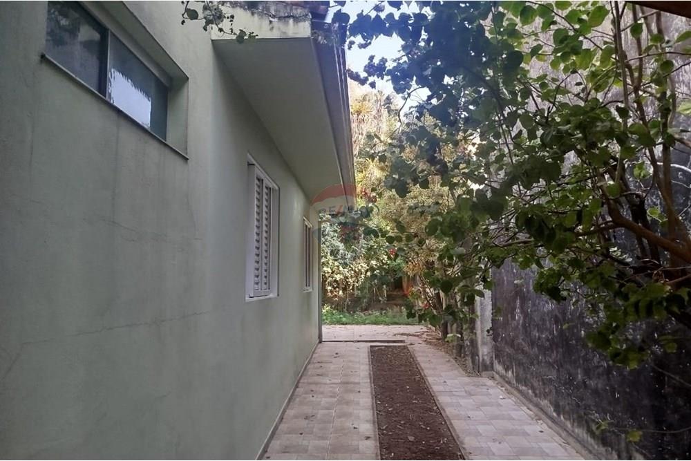 Casa à venda com 4 quartos, 285m² - Foto 4