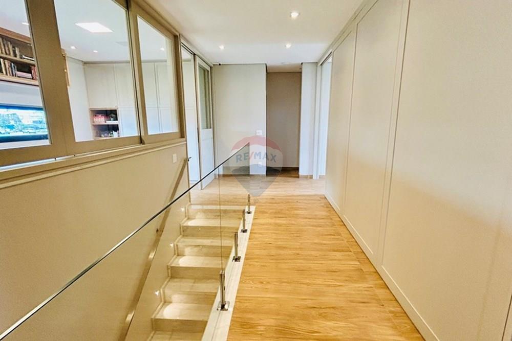 Casa de Condomínio à venda com 4 quartos, 448m² - Foto 13