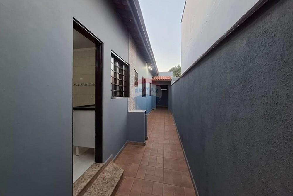 Casa - Alugar - Botucatu , São Paulo - WhatsApp Image 2025-09-30 at 10.39.37 (1).jpeg - 630481079-211