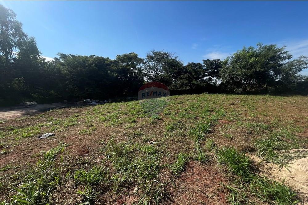 Terreno / Lote / Condomínio  à venda, 273m² — foto 5 de 9