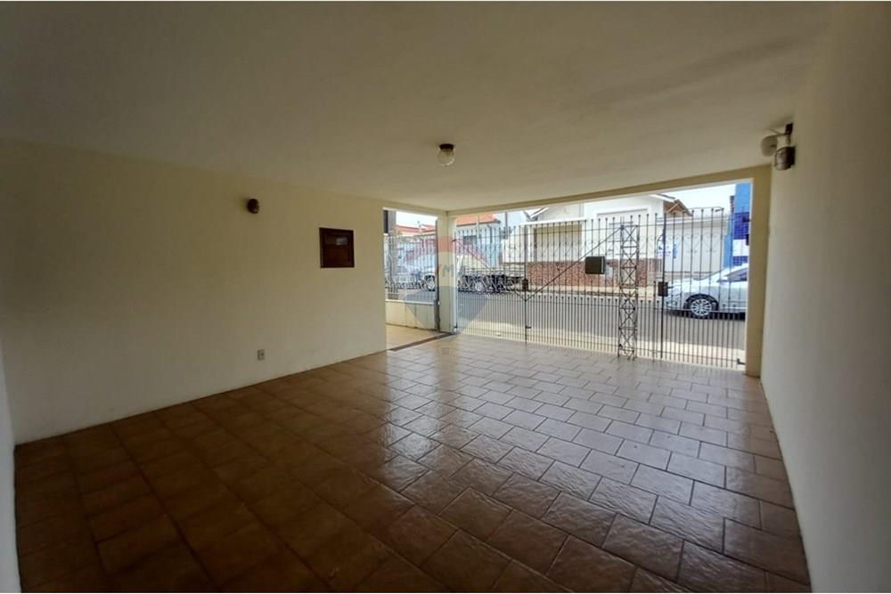 Casa - Venda - Botucatu , São Paulo - WhatsApp Image 2025-07-07 at 09.56.13 (5).jpeg - 630111014-77