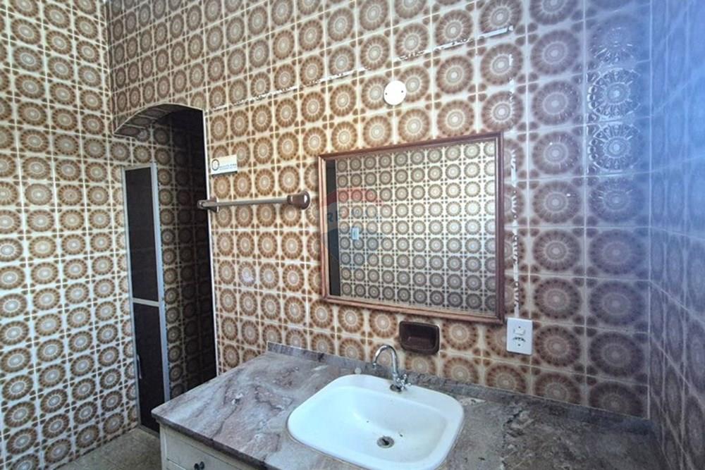 Imóvel Comercial com 3 quartos à venda, 269m² — foto 8 de 32