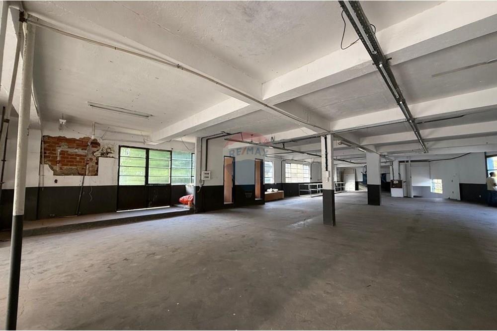 Galpão - Alugar - Petrópolis , Rio de Janeiro - WhatsApp Image 2025-06-10 at 17.06.52.jpeg - 631611009-7