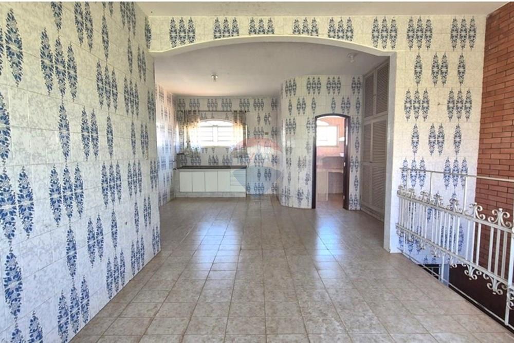 Imóvel Comercial com 3 quartos à venda, 269m² — foto 18 de 32