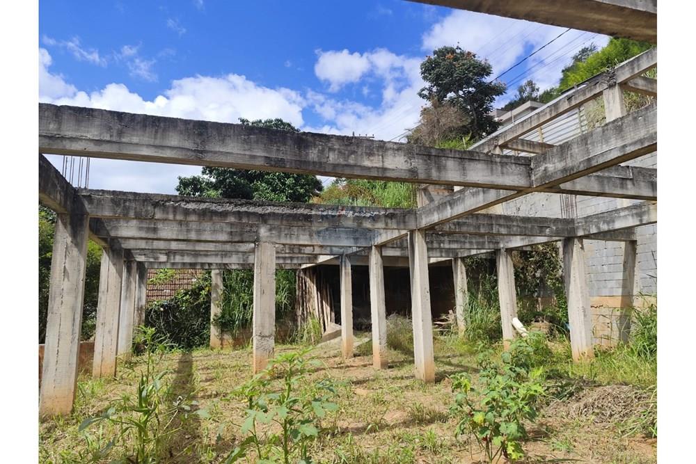 Terreno - Venda - Petrópolis , Rio de Janeiro - Imagem do WhatsApp de 2025-04-14 à(s) 13.01.45_9f855668.jpg - Jardim Externo - 631611009-3